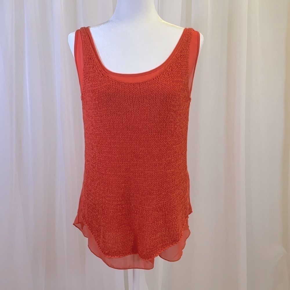 VILA Milano Women's Lightweight Orange lined Crochet Sleeveless Blouse, M